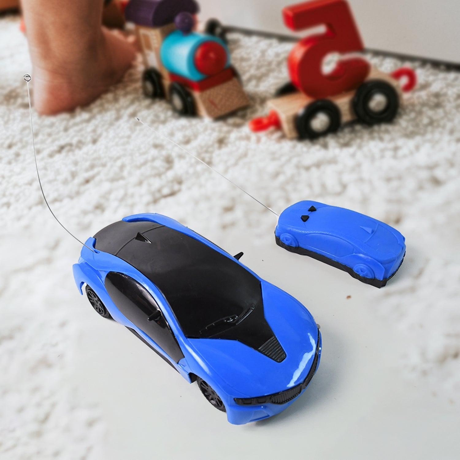 Remote Control Fast Modern Racing Car 3D Light with Go Forward And Backward Remote Control Fast Modern Racing Car 3D Light with Go Forward And Backward